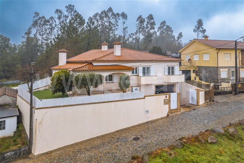 Moradia Isolada T4 / Paços de Ferreira, Carvalhosa