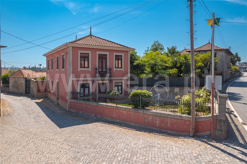 Moradia Isolada T4 / Paços de Ferreira, Seroa