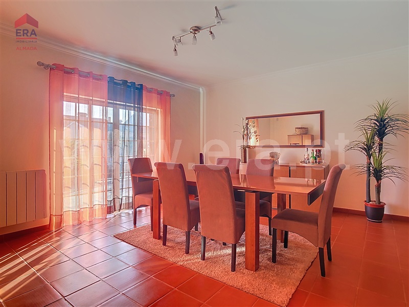 Moradia Isolada T4 Palmela, Pinhal Novo - 1511278 - 2