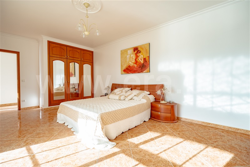 Moradia Isolada T4 com Jardim Pombal, Carriço - 1450201 - 5