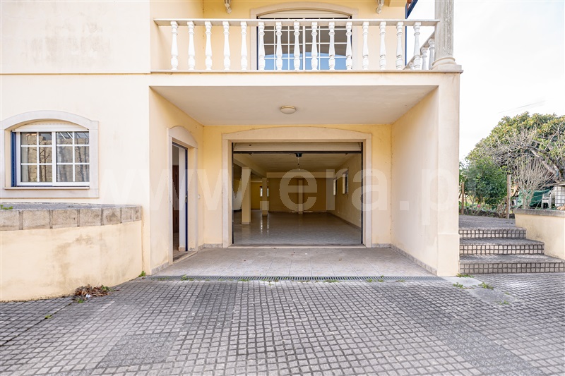 Moradia Isolada T4 com Jardim Pombal, Carriço - 1450201 - 20