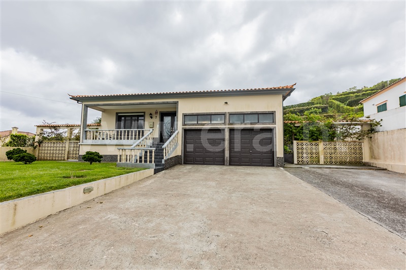 Moradia Isolada T4 Povoação, Povoação - 1403542 - 74