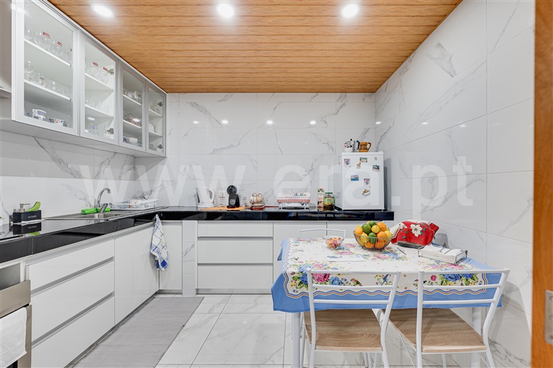 Moradia T4 à venda em Campanário, Ribeira Brava — foto 2