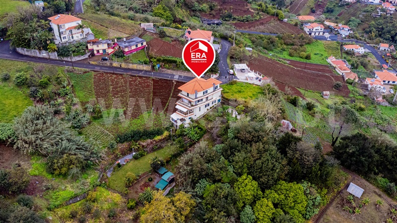 Moradia Isolada T4 / Santana, São Jorge