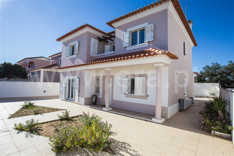 Moradia Isolada T4 / Santiago do Cacém, Ermidas-Sado