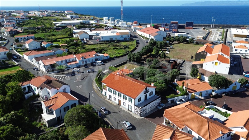 Moradia T4 em São Roque do Pico, €590.000