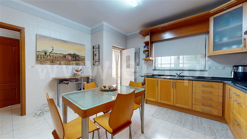 Moradia T4 à venda em Quinta de Valadares, Seixal — foto 6