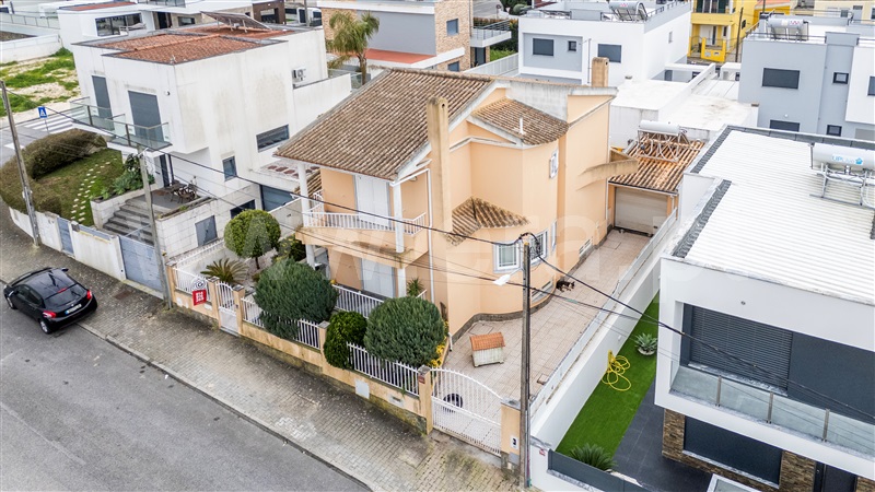 Moradia T4 à venda em Quinta de Valadares, Seixal — foto 17