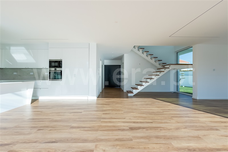 Moradia Isolada T4 com Luxo Sintra, Rio de Mouro - 1511500 - 6