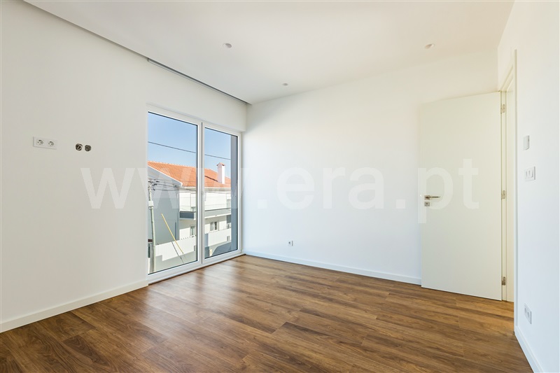 Moradia Isolada T4 com Luxo Sintra, Rio de Mouro - 1511500 - 11