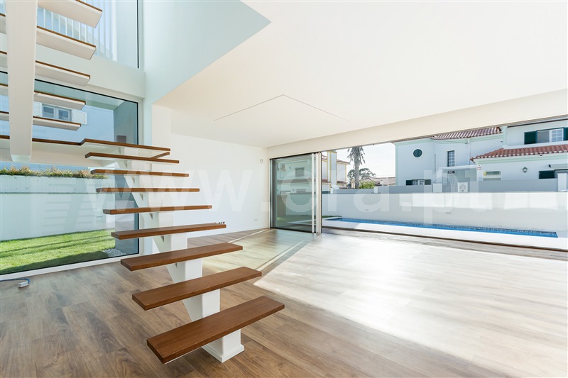 Moradia Isolada T4 com Luxo Sintra, Rio de Mouro - 1511500 - 28