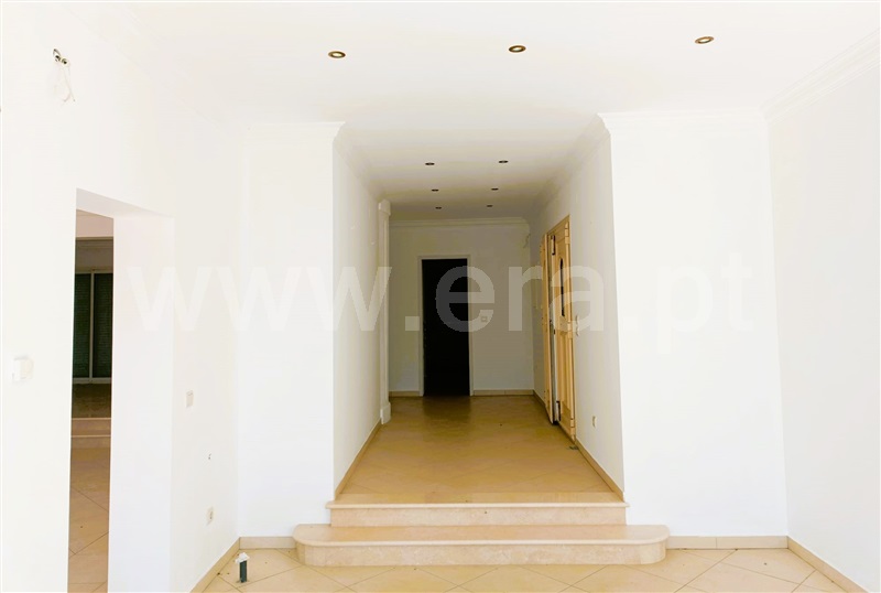 Moradia T4 à venda em Além da Ribeira e Pedreira, Tomar — foto 6