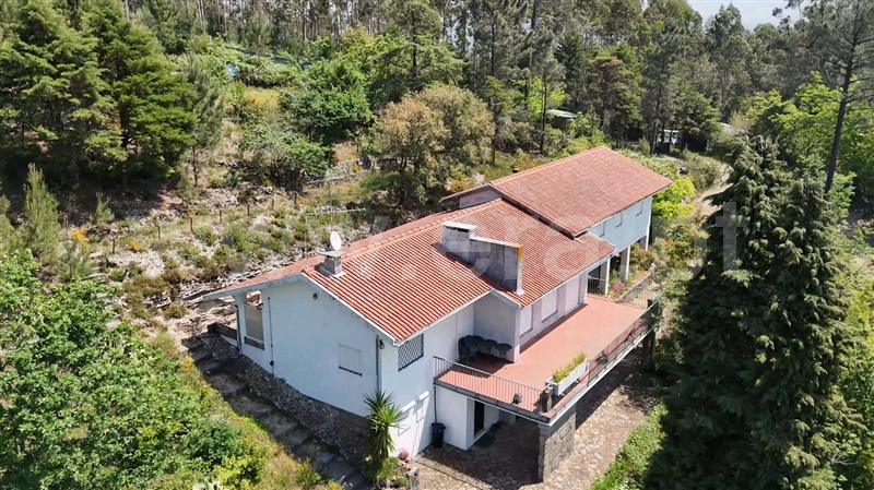 Moradia T4 à venda em Alvarelhos e Guidões, Trofa — foto 16