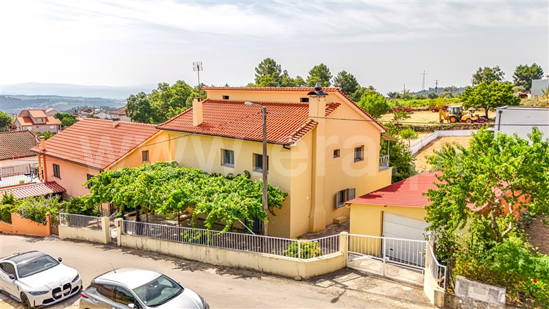 Moradia Isolada T4 / Valpaços, Valpaços