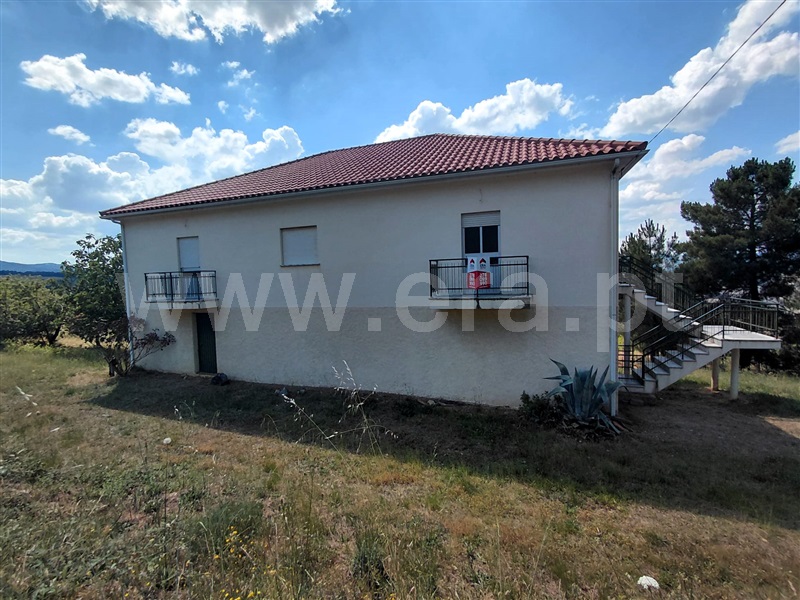 Moradia T4 à venda em Vales, Valpaços — foto 3