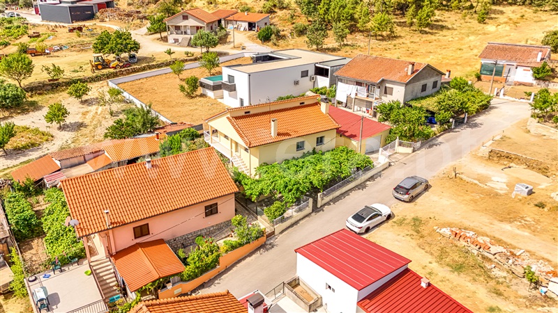 Moradia Isolada T4 com Jardim Valpaços, Valpaços - 1491494 - 31