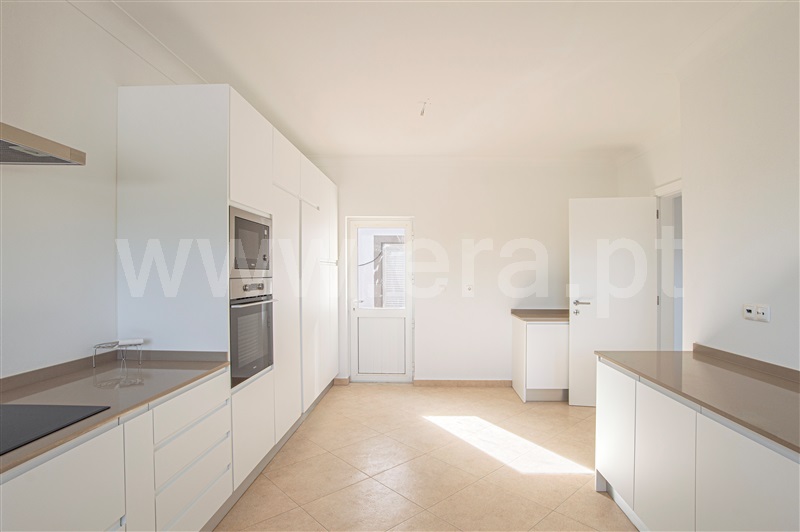 Moradia T4 à venda em Budens, Vila do Bispo — foto 6