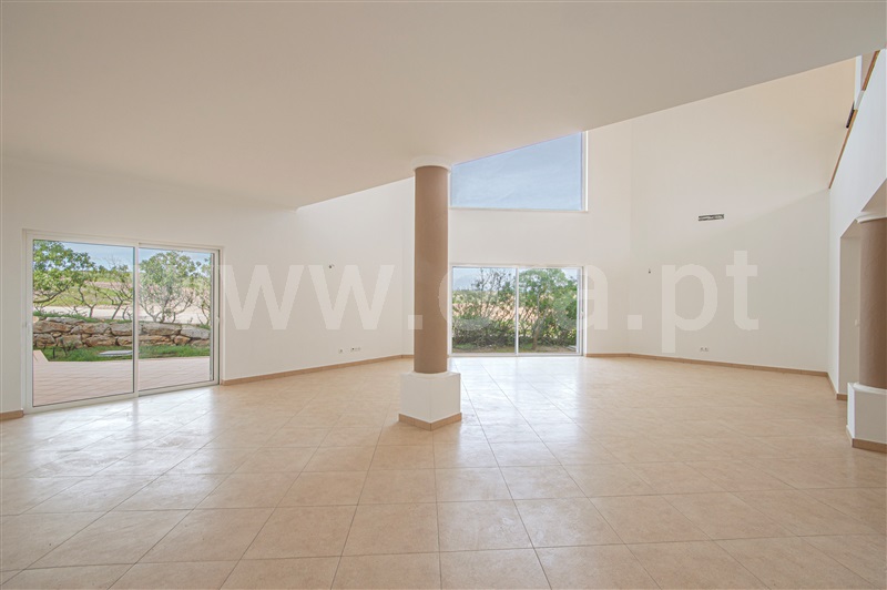 Moradia T4 à venda em Budens, Vila do Bispo — foto 3