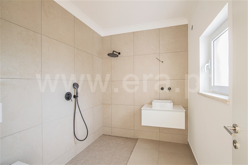 Moradia T4 à venda em Budens, Vila do Bispo — foto 13