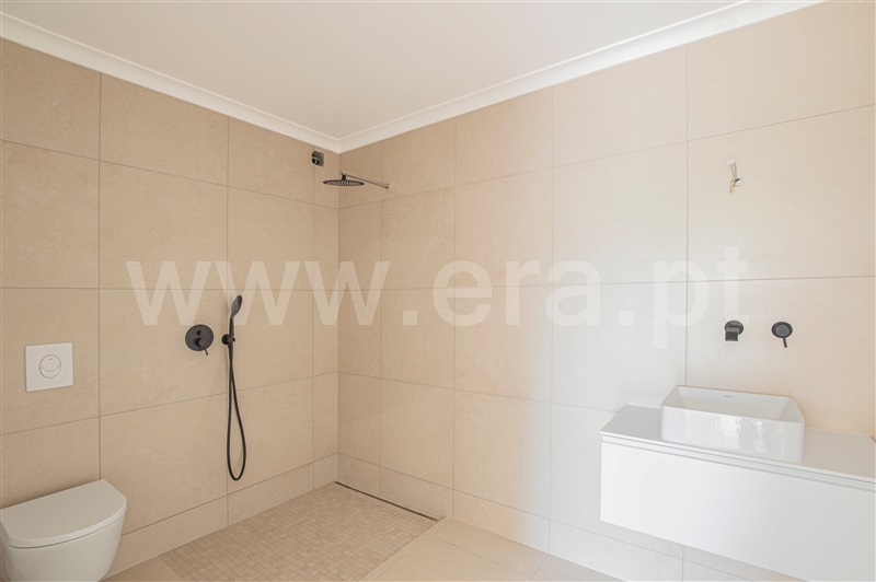 Moradia T4 à venda em Budens, Vila do Bispo — foto 15