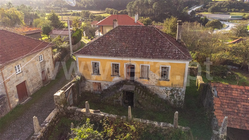 Moradia Isolada T4 / Vila Nova de Cerveira, Sapardos