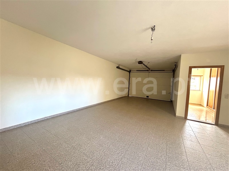 Moradia T4 à venda em Constantim e Vale de Nogueiras, Vila Real — foto 8