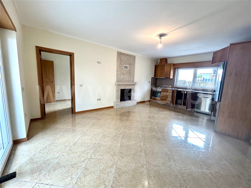 Moradia T4 à venda em Constantim e Vale de Nogueiras, Vila Real — foto 4