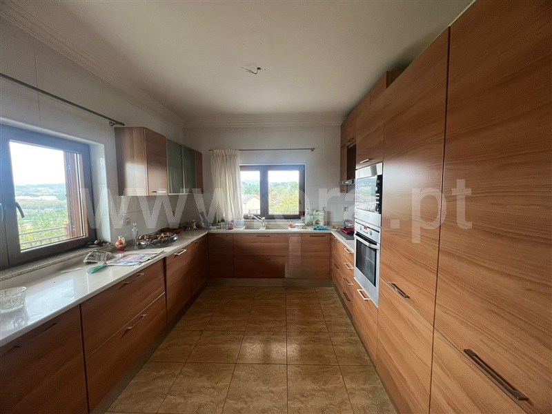 Moradia T4 à venda em Folhadela, Vila Real — foto 4
