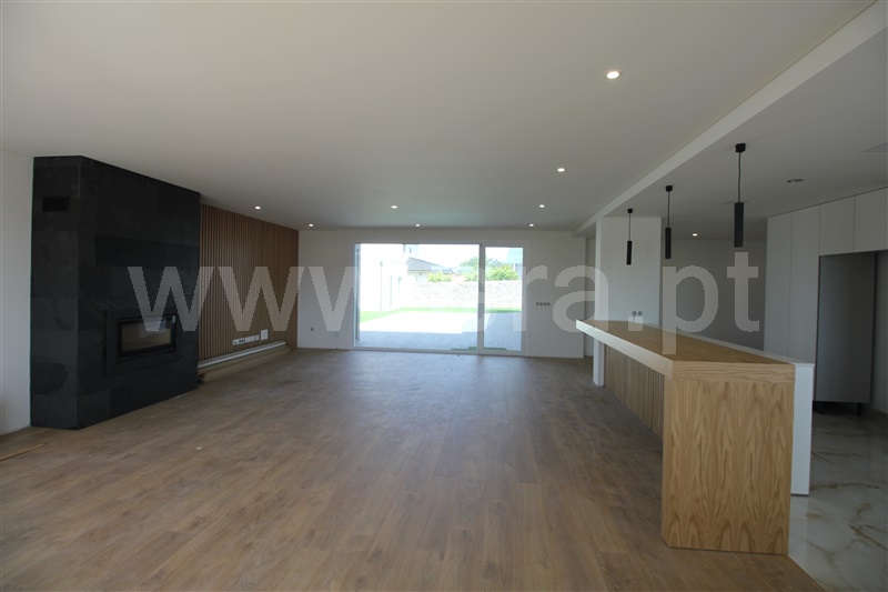 Moradia Isolada T4 com Luxo Vila Verde, Soutelo - 1442705 - 7