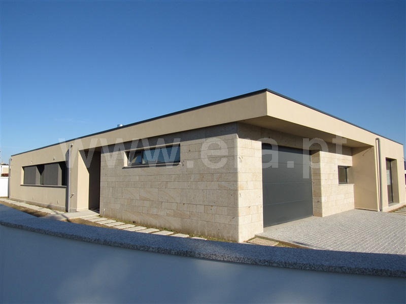 Moradia Isolada T4 / Vila Verde, Soutelo