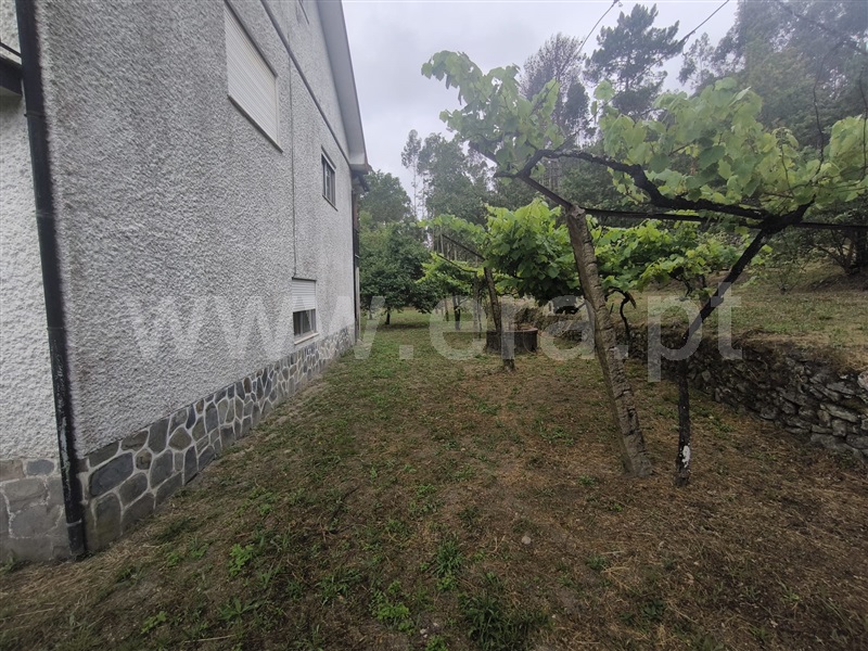 Moradia Isolada T5 Arcos de Valdevez, São Jorge e Ermelo - 1488194 - 2