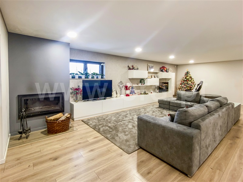 Moradia Isolada T5 Barcelos, Alvelos - 1293829 - 1
