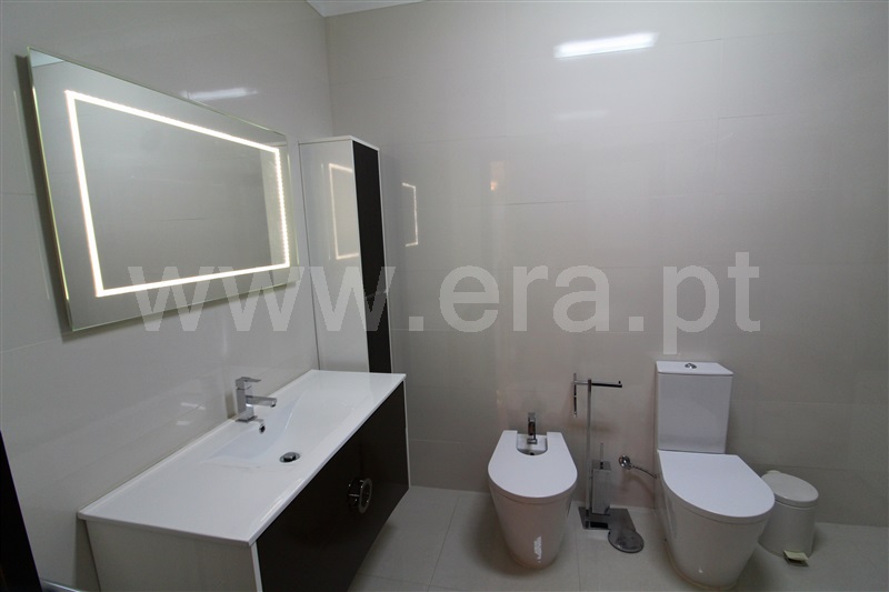 Moradia Isolada T5 Barcelos, Tamel (São Veríssimo) - 1292617 - 16