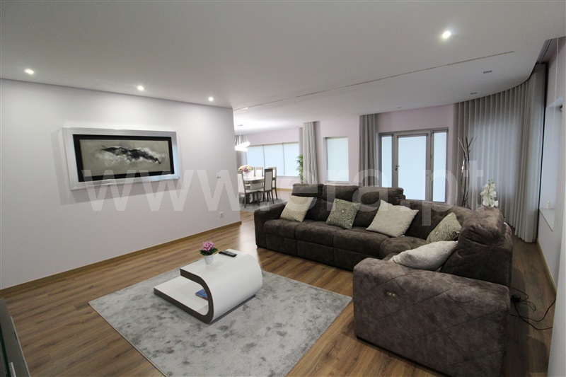 Moradia Isolada T5 Barcelos, Tamel (São Veríssimo) - 1292617 - 25