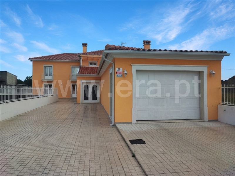 Moradia Isolada T5 / Cantanhede, Carvalheira