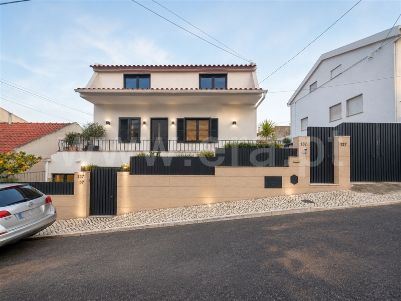 Moradia Isolada T5 / Cascais, São Domingos de Rana