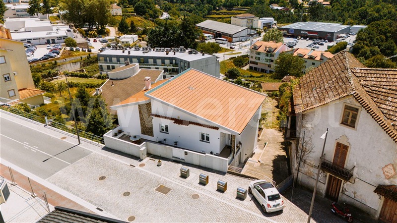 Moradia Isolada T5 Castro Daire, Castro Daire - 1484710 - 5