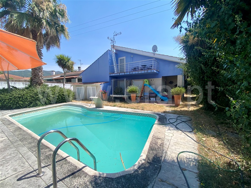 Moradia Isolada T4 Chaves, São Pedro de Agostém - 1474709 - 1