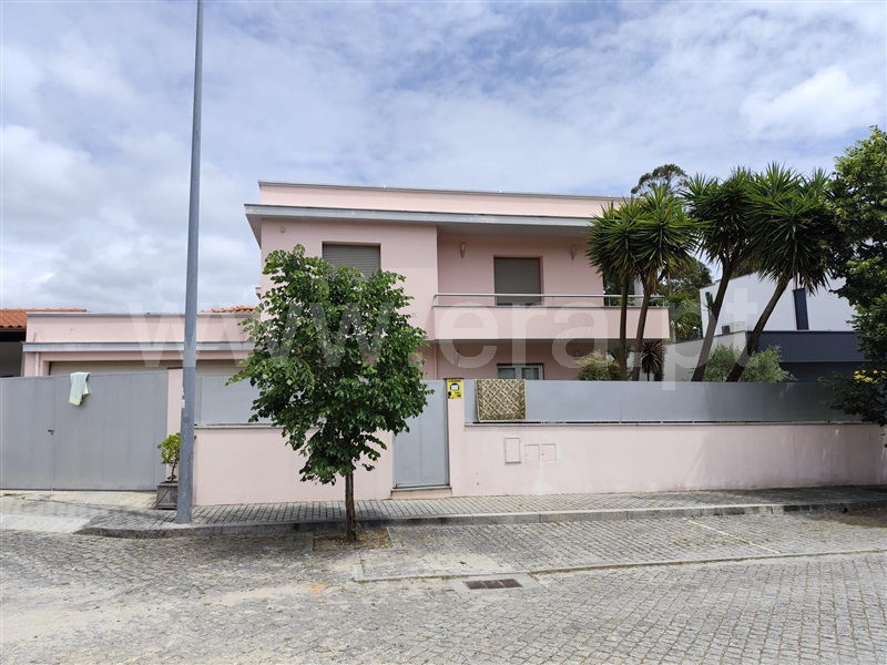 Moradia Isolada T5 / Esposende, Palmeira de Faro