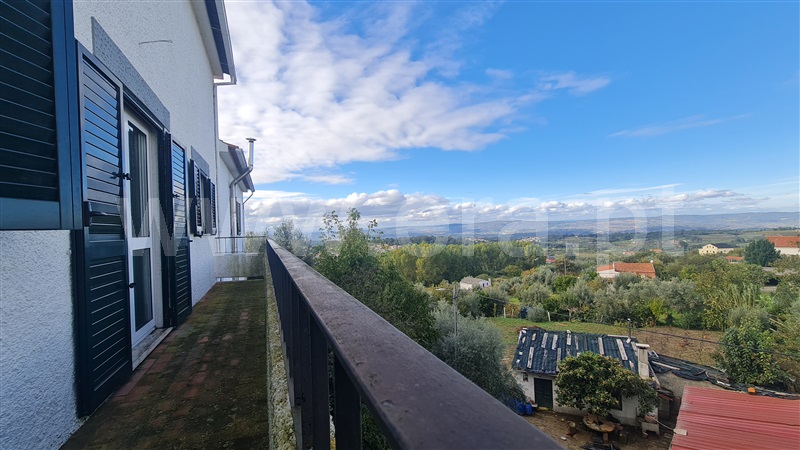 Moradia Isolada T5 Gouveia, Gouveia - 1365566 - 26
