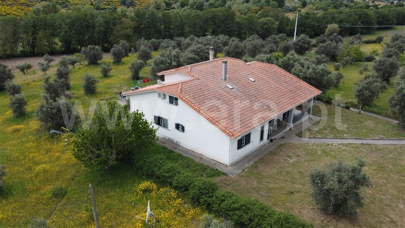 Moradia Isolada T5 Gouveia, Vila Franca da Serra - 1402657 - 64
