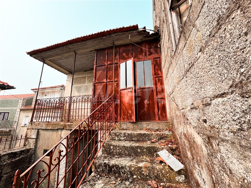 Moradia T5 à venda em Vila Fernando, Guarda — foto 2
