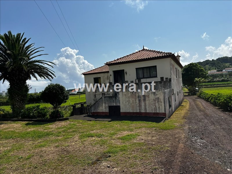 Moradia T5 à venda em Horta (Conceição), Horta — foto 2