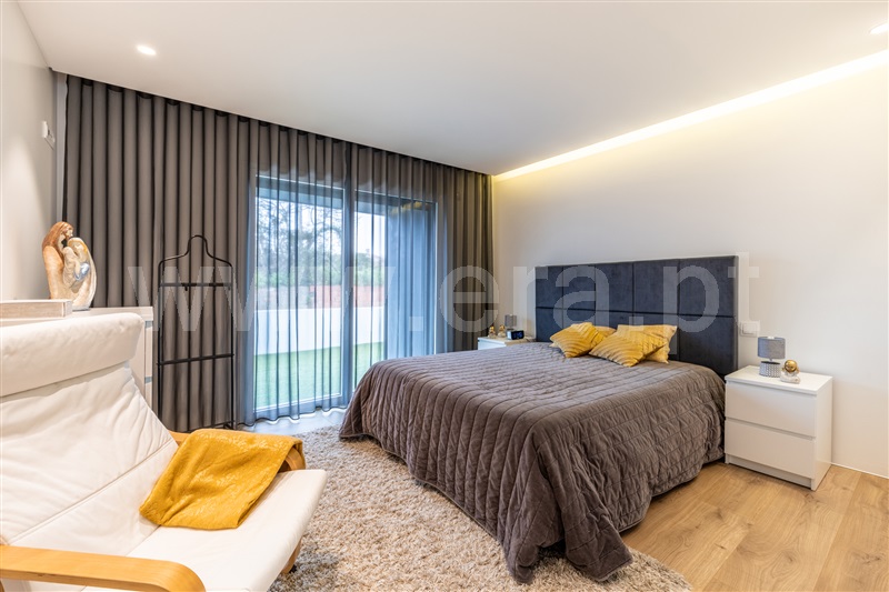 Moradia T5 à venda em Amor, Leiria — foto 8