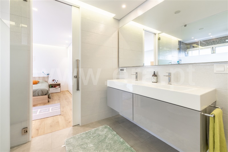 Moradia T5 à venda em Amor, Leiria — foto 10