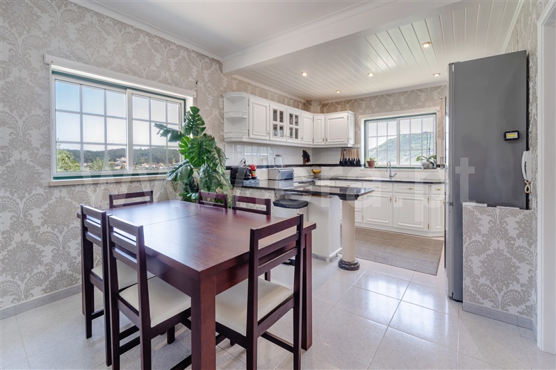 Moradia Isolada T5 / Leiria, Caranguejeira