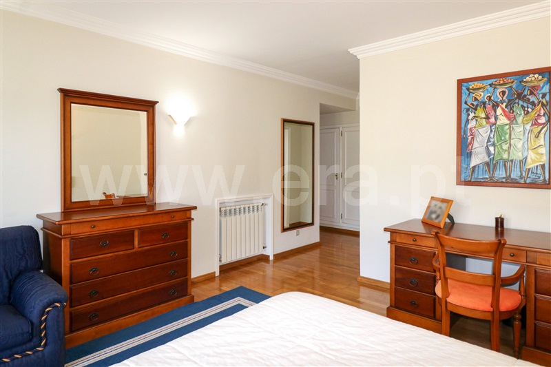 Moradia Isolada T5 com Jardim Leiria, Fátima - 1414851 - 8