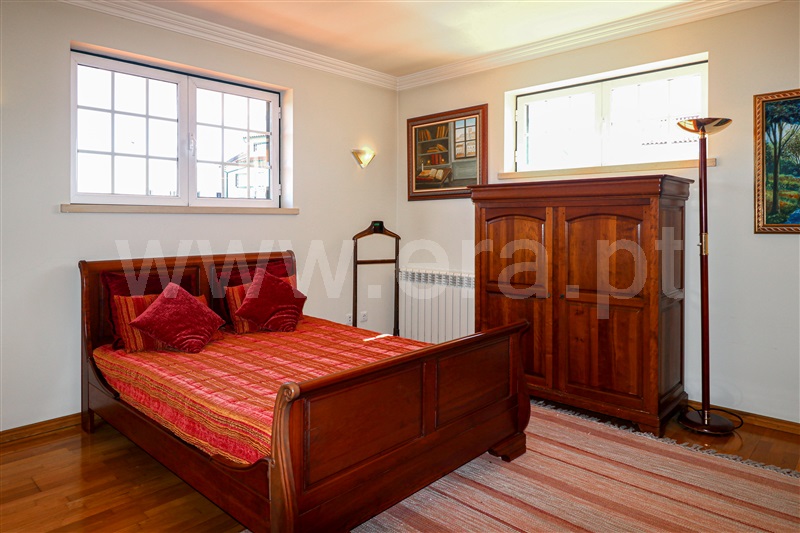 Moradia Isolada T5 com Jardim Leiria, Fátima - 1414851 - 14