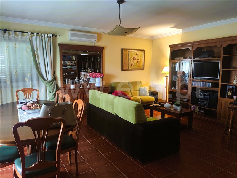 Moradia Isolada T5 Mirandela, Carvalhais - 1477217 - 8