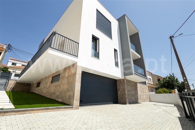 Moradia Isolada T5 / Odivelas, Bairro Trigache Norte